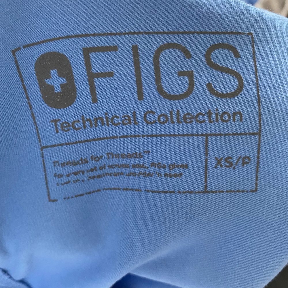 Womens Figs scrubs